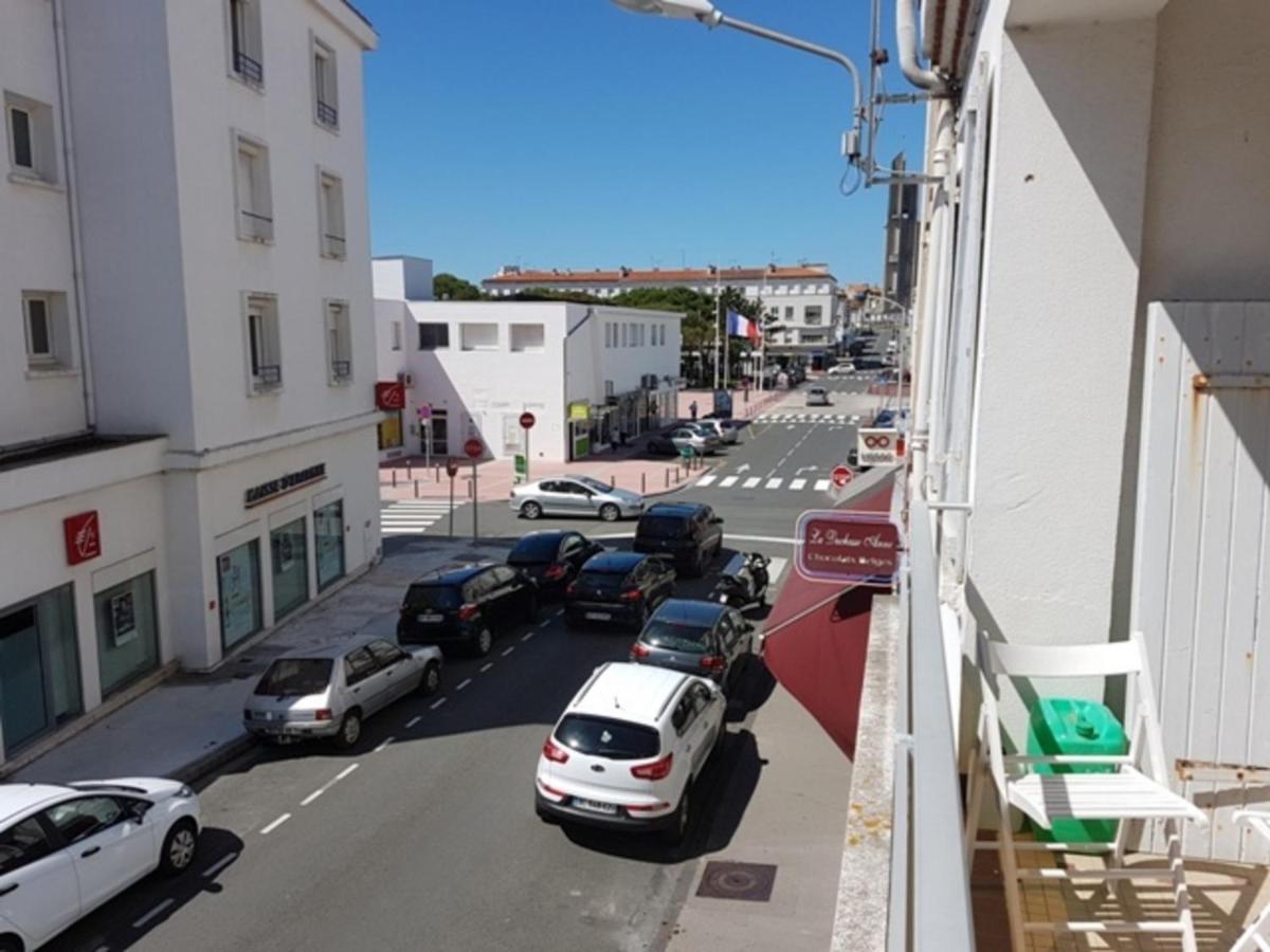 Appartement T3 Confortable A 300M Plage, Terrasse, Proche Commerces Et Marche Central - Fr-1-71-51 Royan Zewnętrze zdjęcie